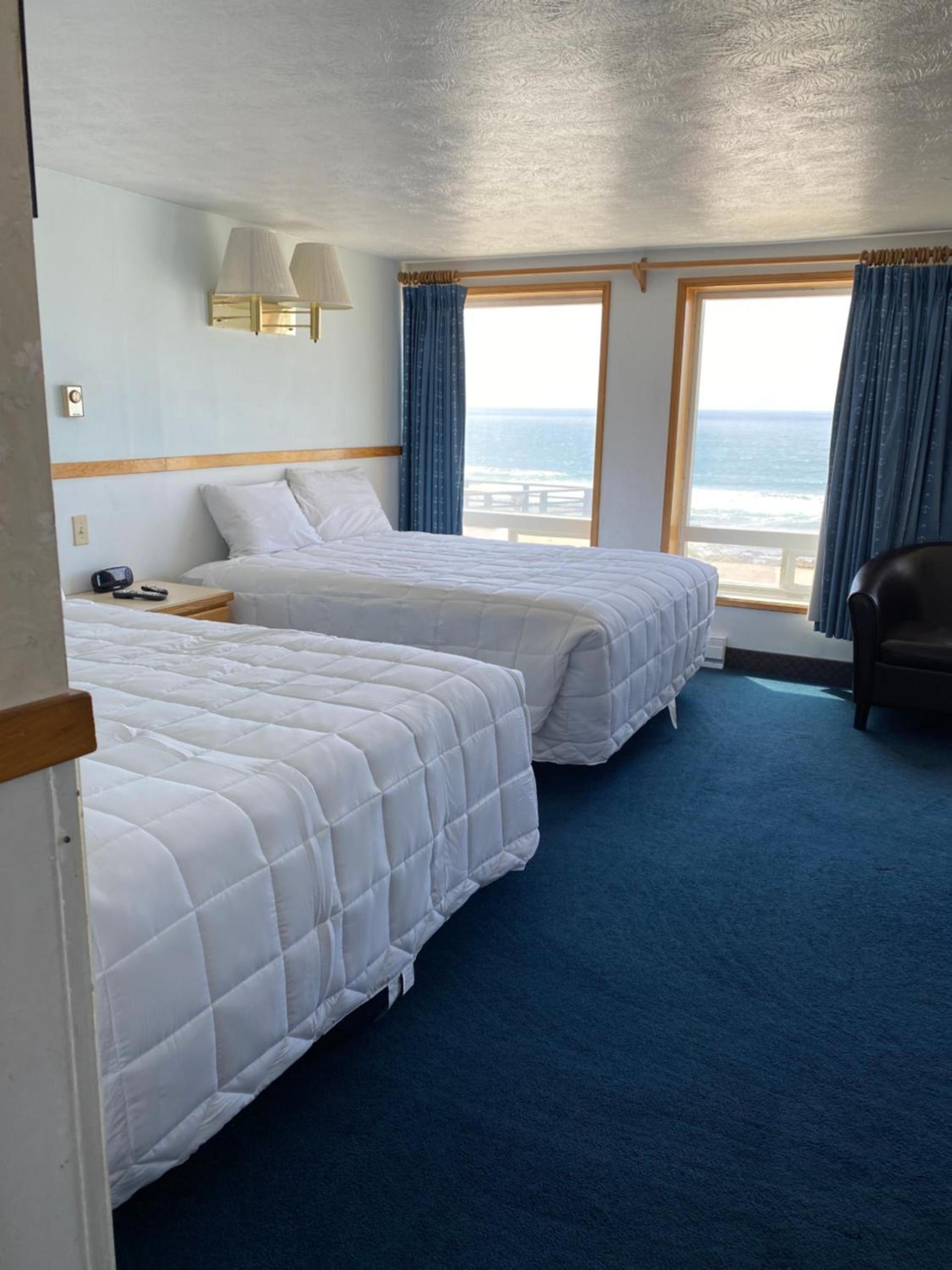 Seagull Beachfront Inn photo 20