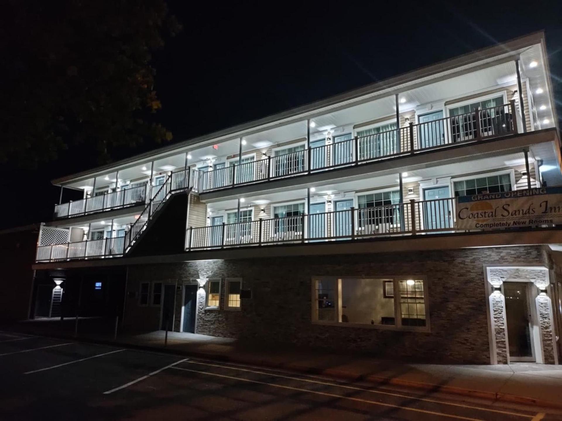 Coastal Sands Inn photo 2