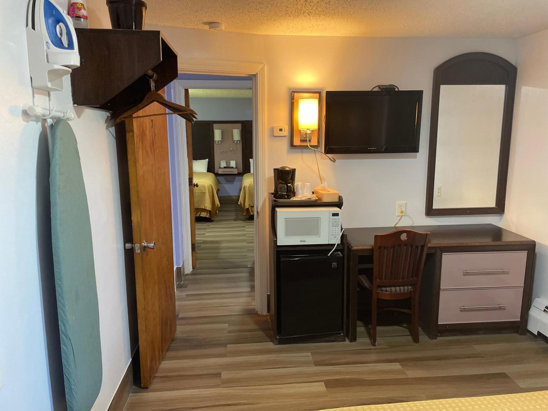 Scottish Inn - North Tonawanda photo 30