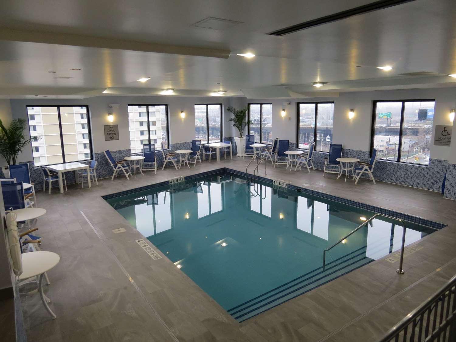 Best Western Premier NYC Gateway Hotel photo 41