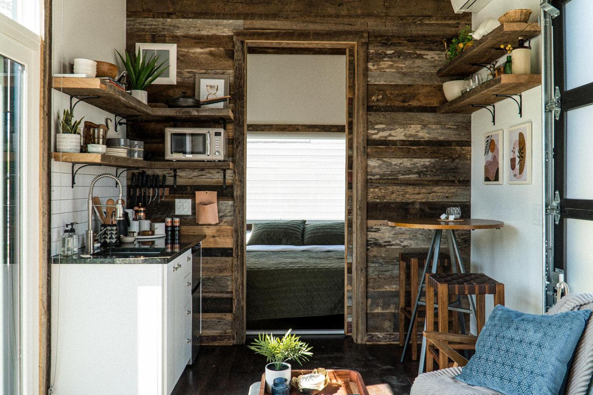 Ironwood Grove, Tiny House Hotel photo 16