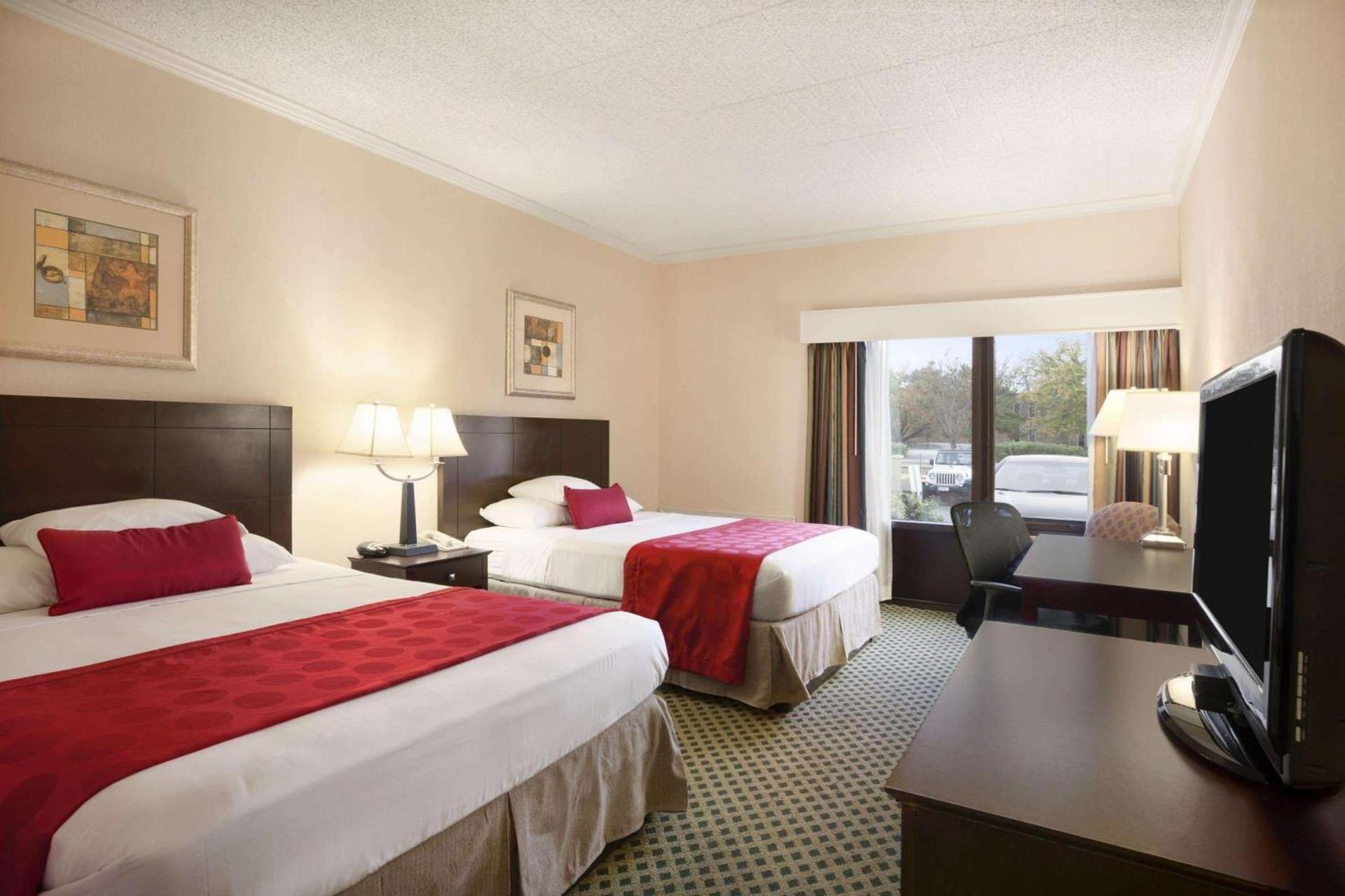 Ramada by Wyndham Newark/Wilmington photo 6