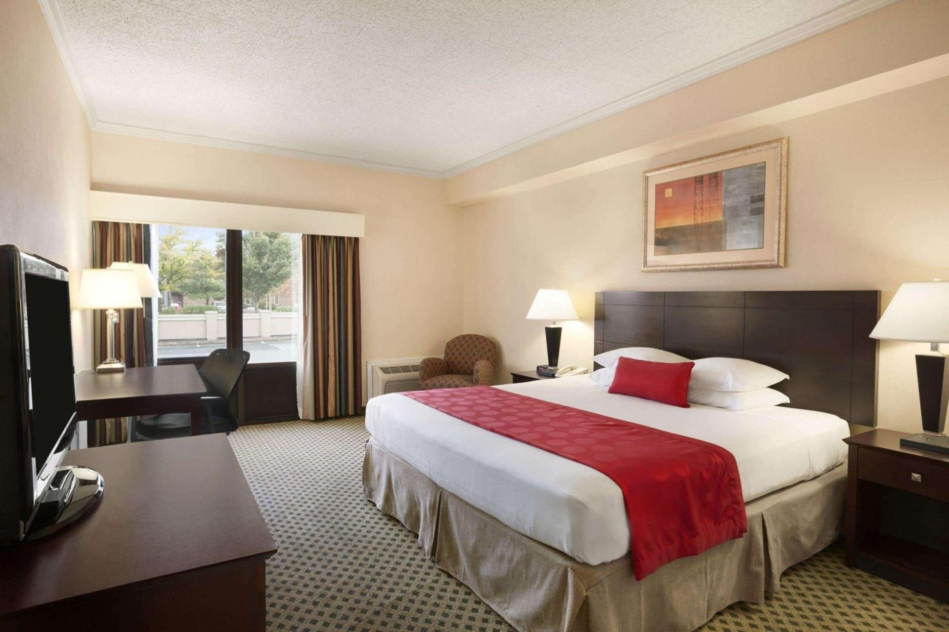Ramada by Wyndham Newark/Wilmington photo 7