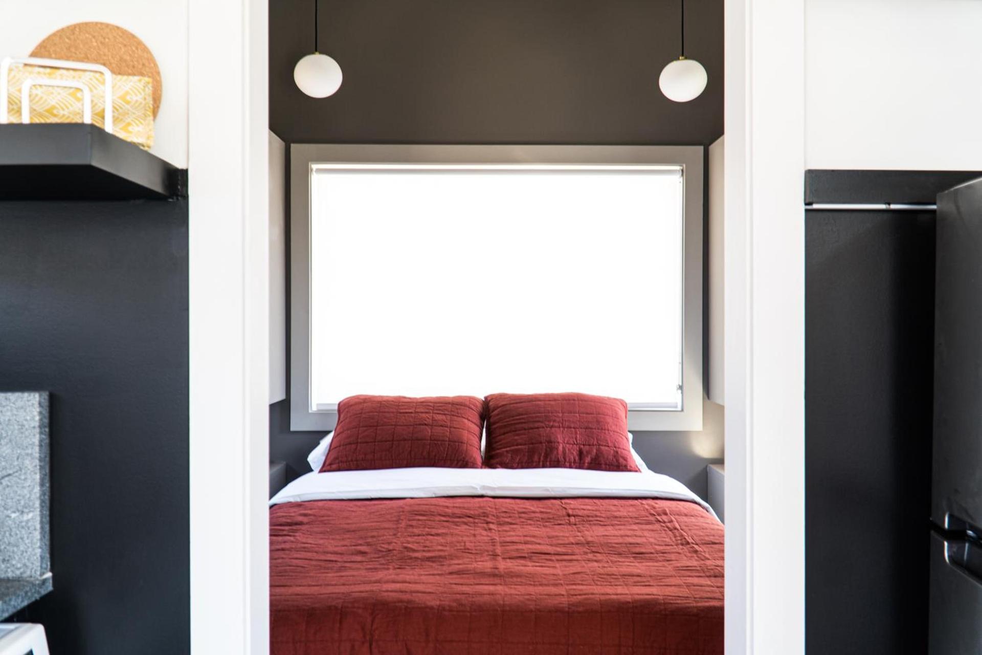 Ironwood Grove, Tiny House Hotel photo 8