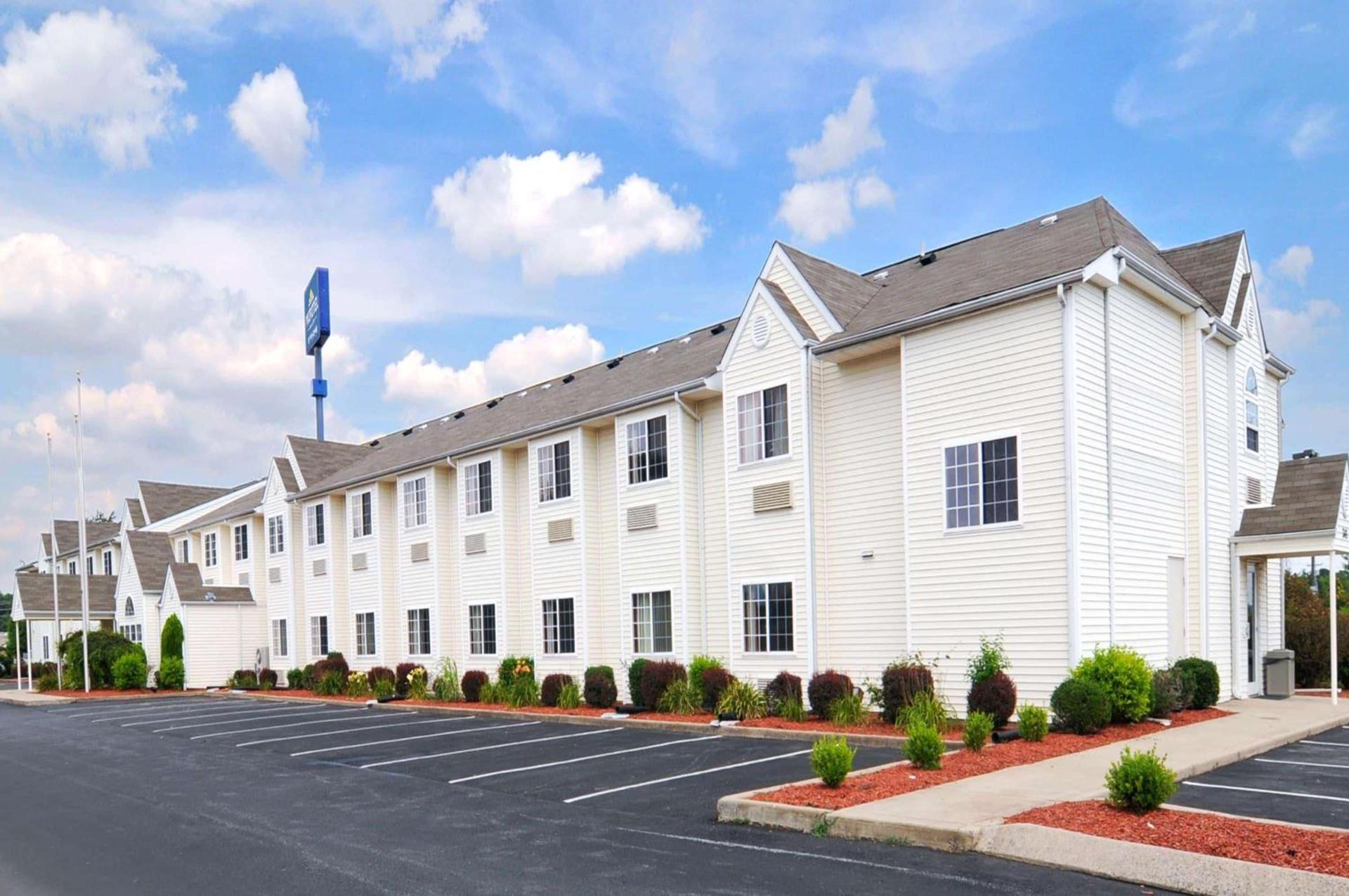 Microtel Inn and Suites Clarksville — hotel in Clarksville