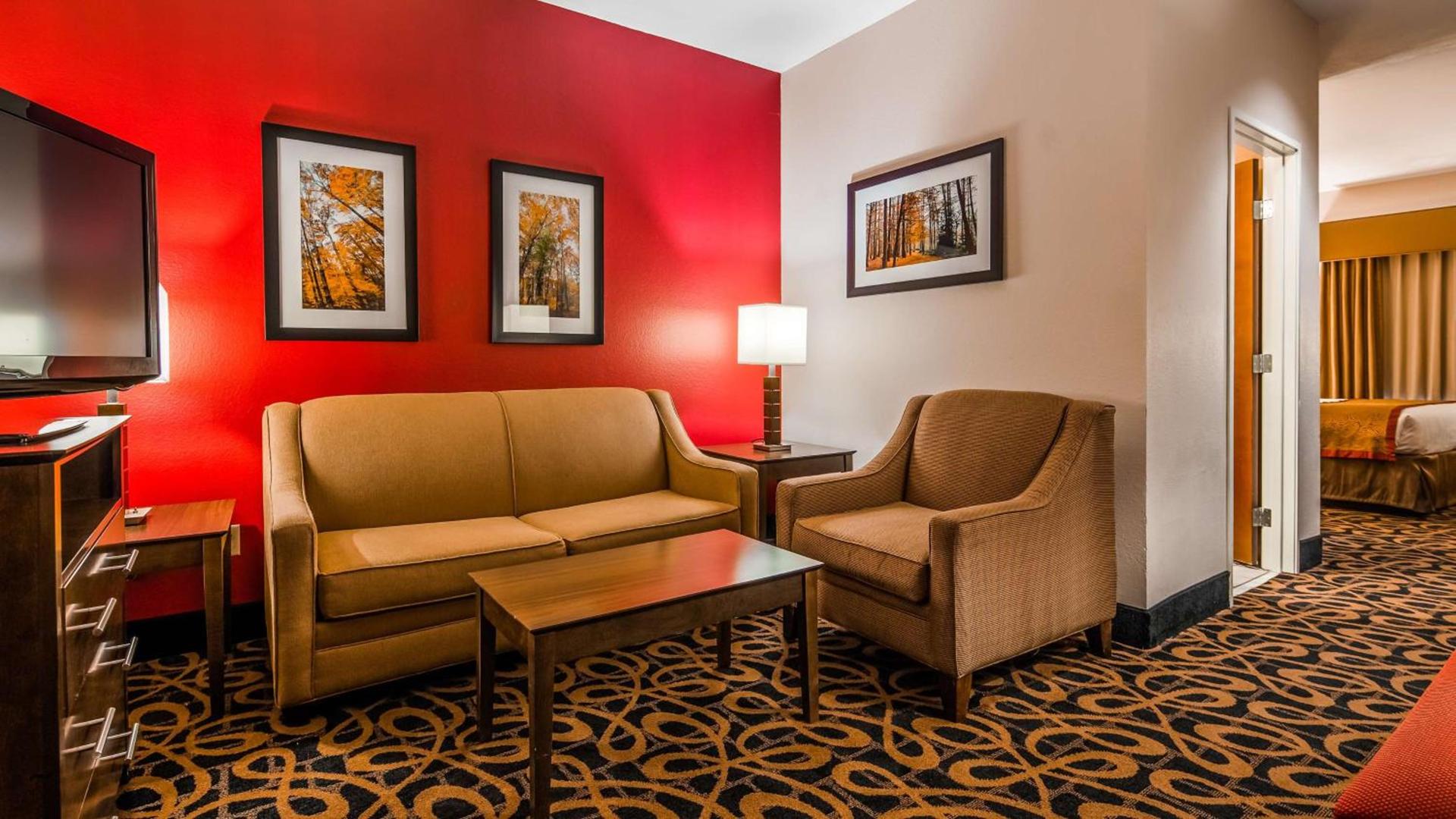Best Western Plus Brandywine Inn & Suites photo 13