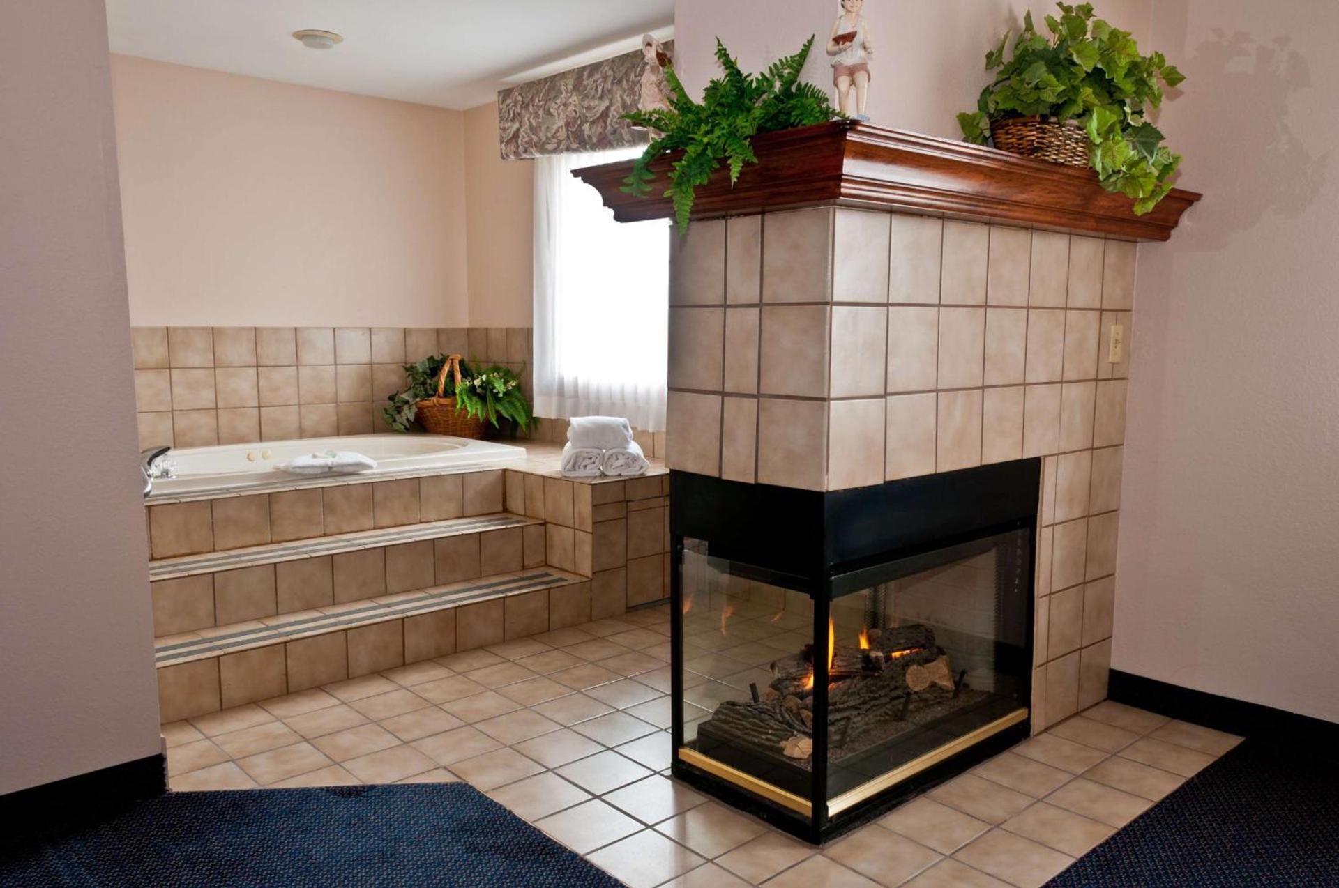 Best Western Plus Brandywine Inn & Suites photo 16