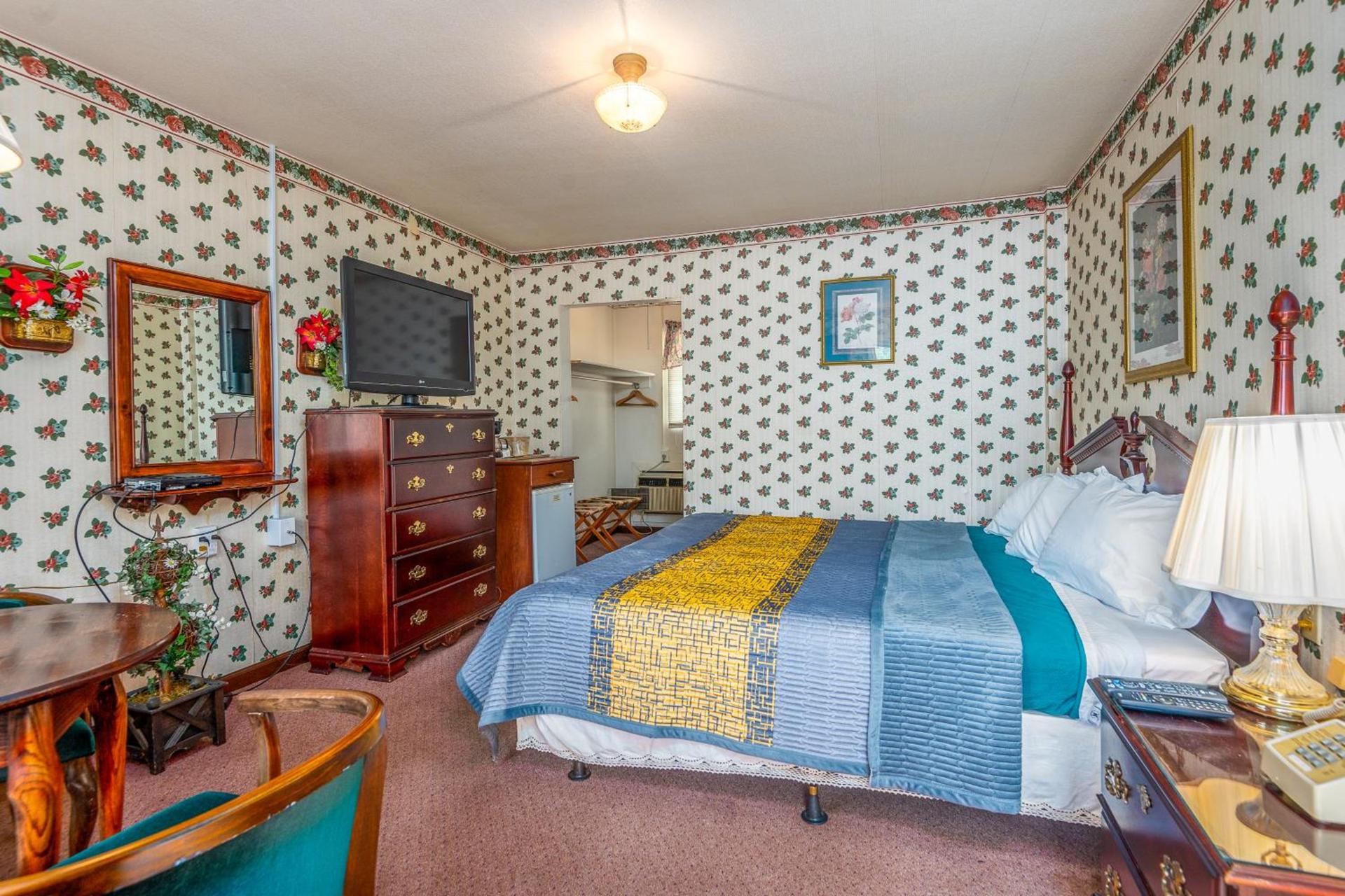 Parkway Inn photo 6