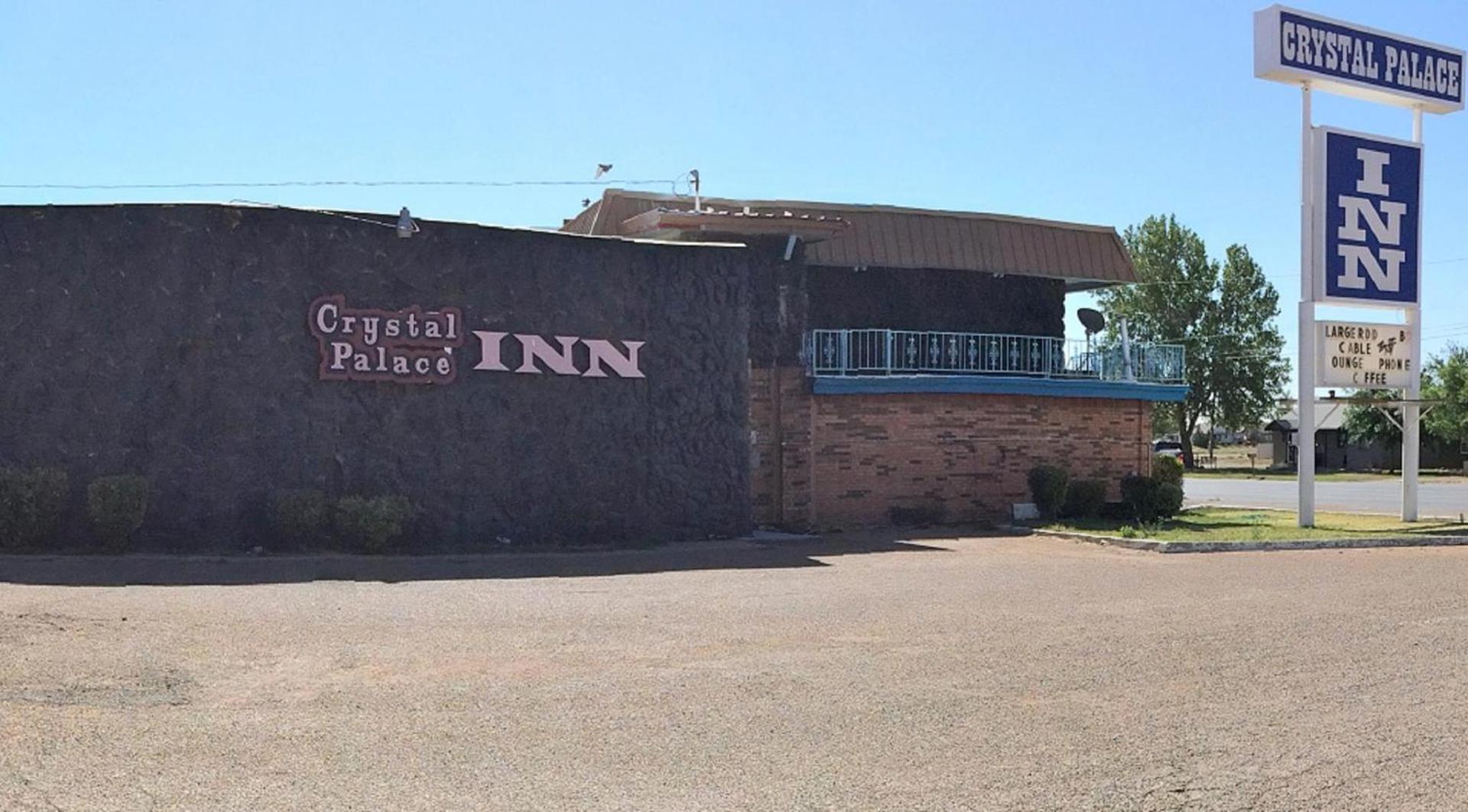 Crystal Palace Inn Brownfield photo 10