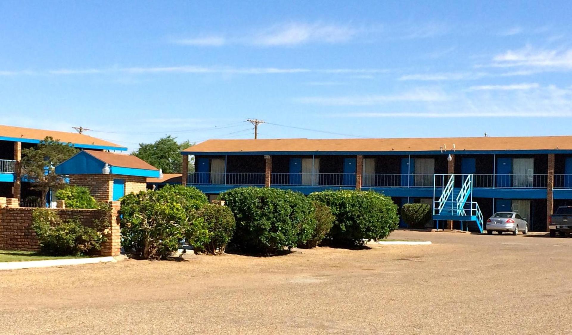 Crystal Palace Inn Brownfield photo 14