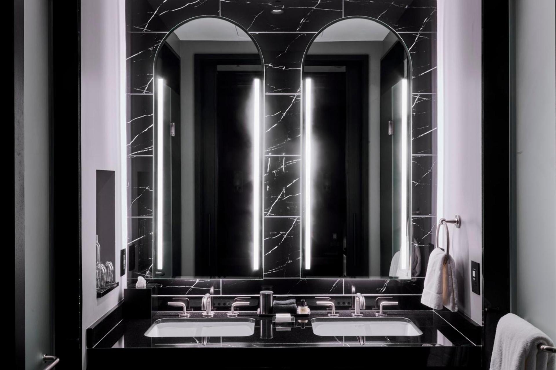 Daxton Hotel Birmingham, Curio Collection by Hilton photo 76
