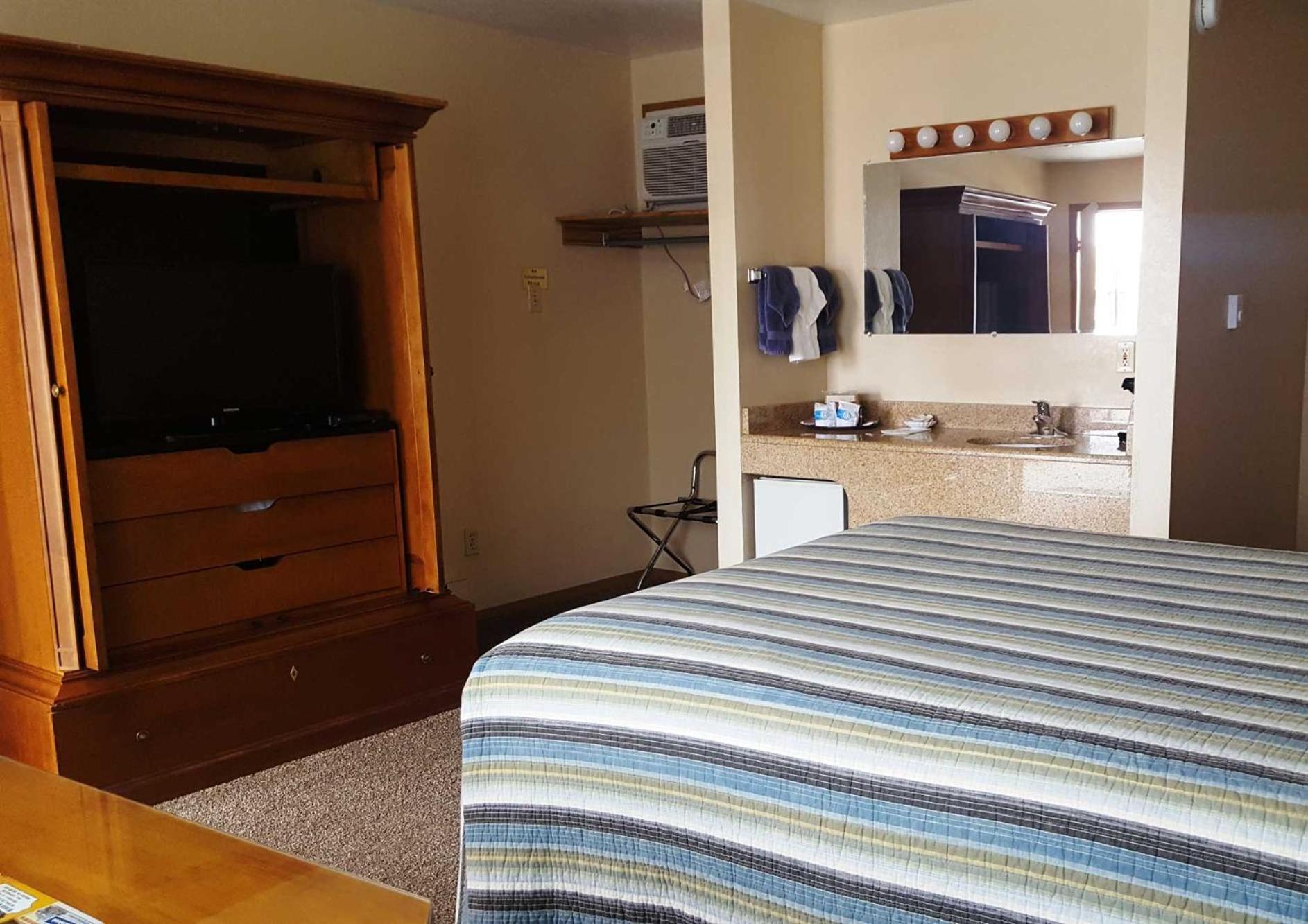 Bristlecone Motel photo 21