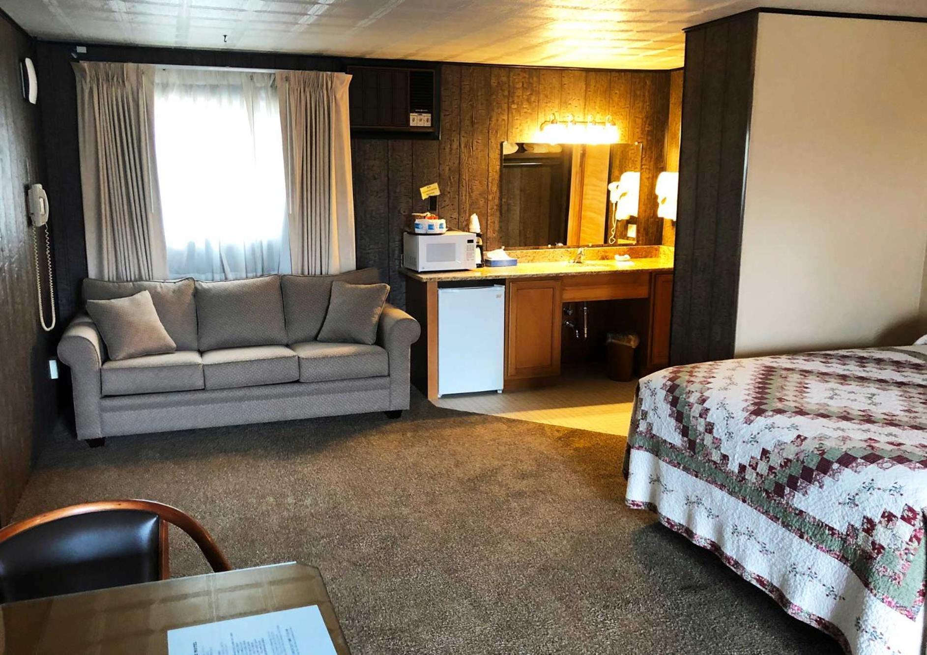 Bristlecone Motel photo 29