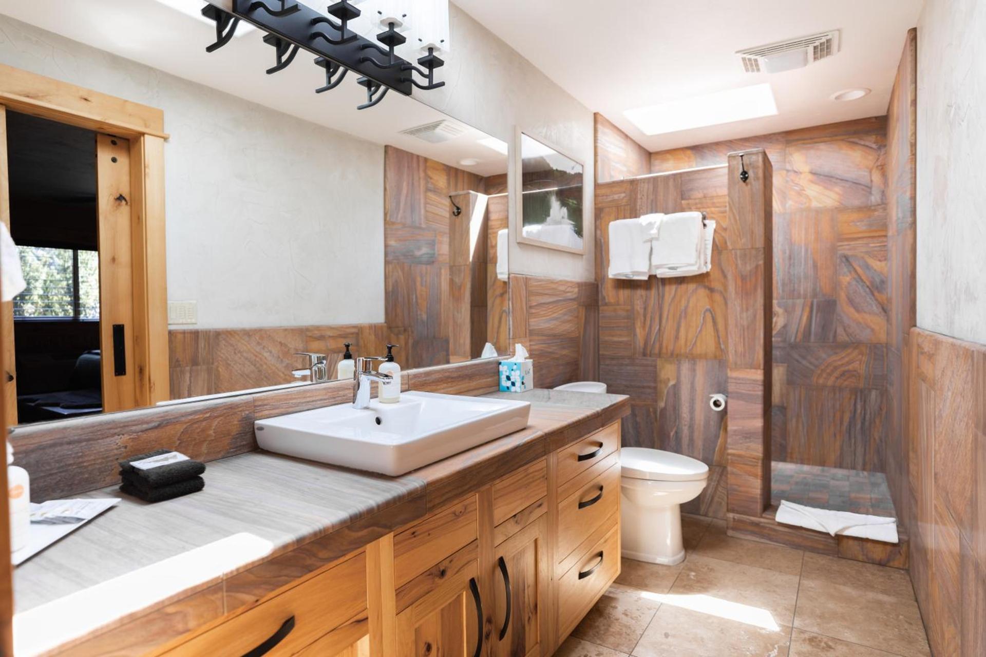 Wall Street Suites photo 33