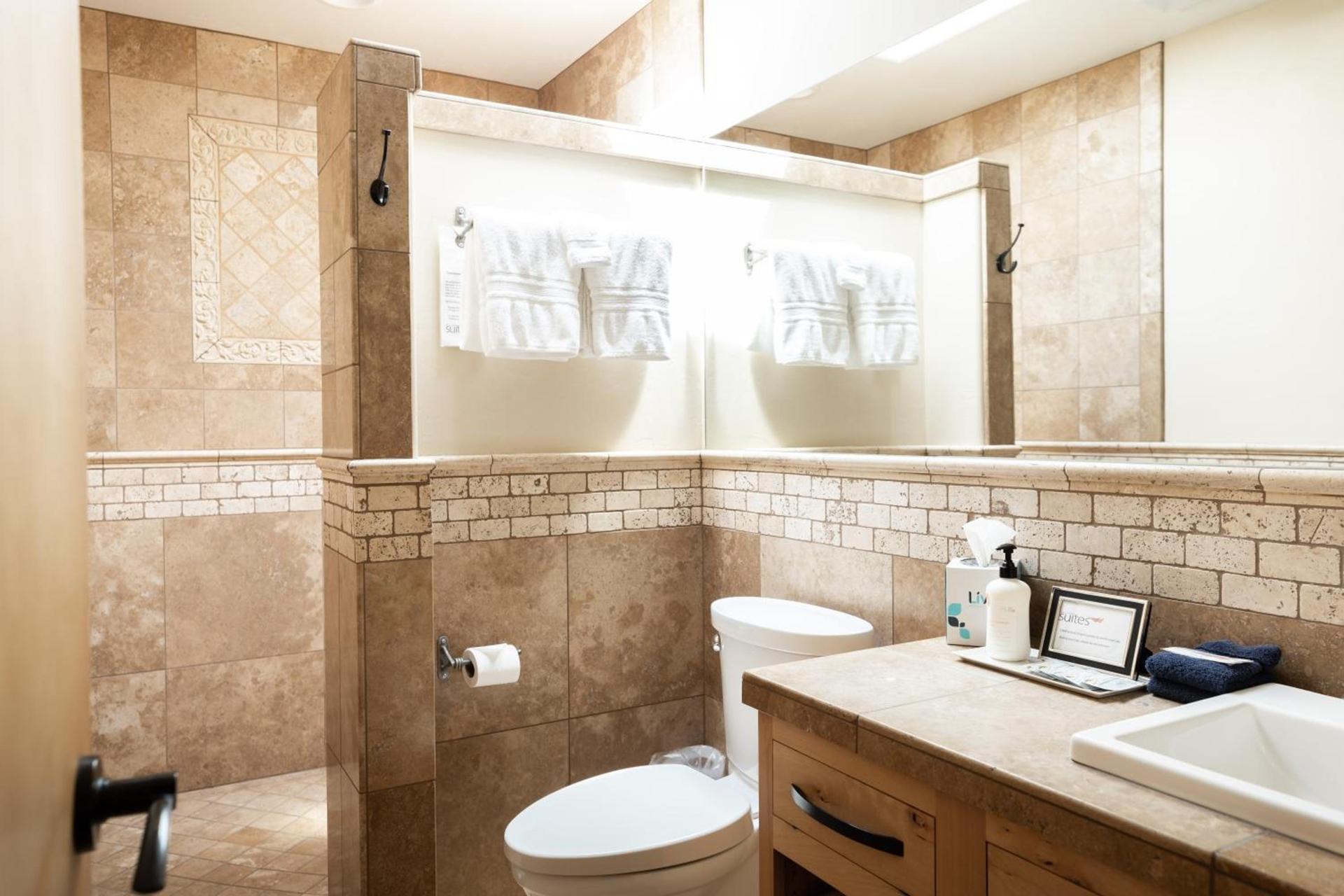 Wall Street Suites photo 22