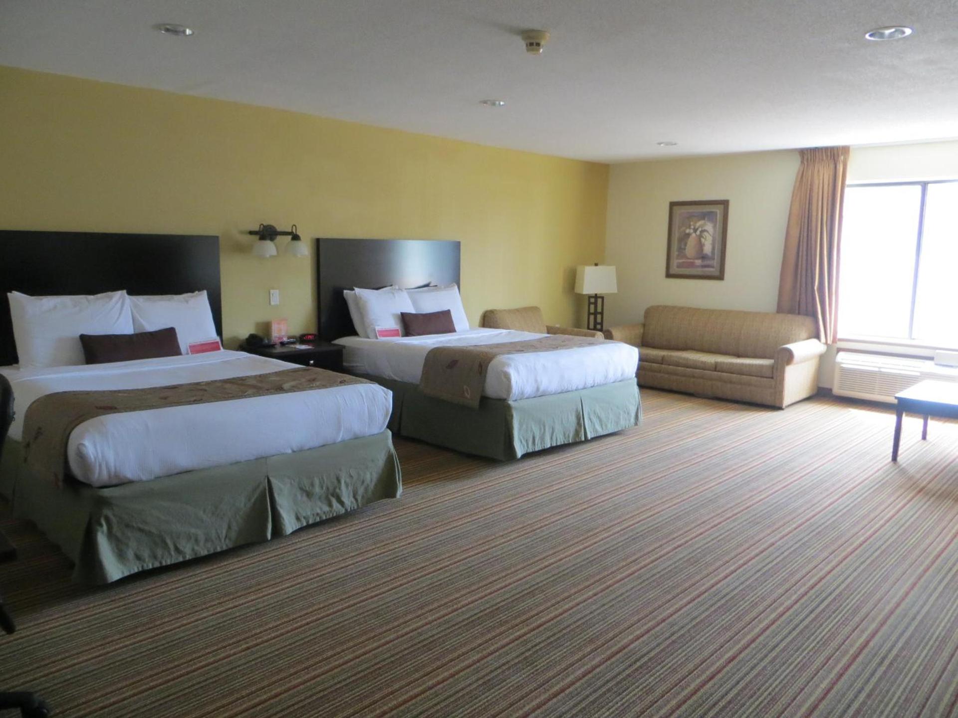 Ramada by Wyndham Wisconsin Dells I-90 photo 40
