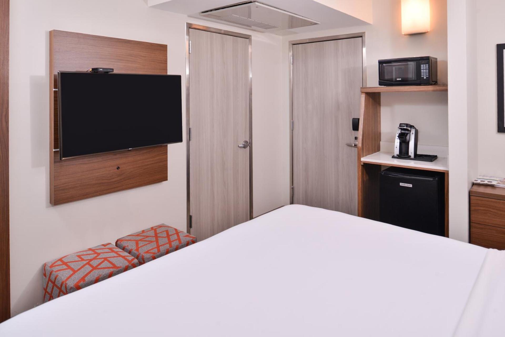 Holiday Inn Express New Orleans - Arts District by IHG photo 4