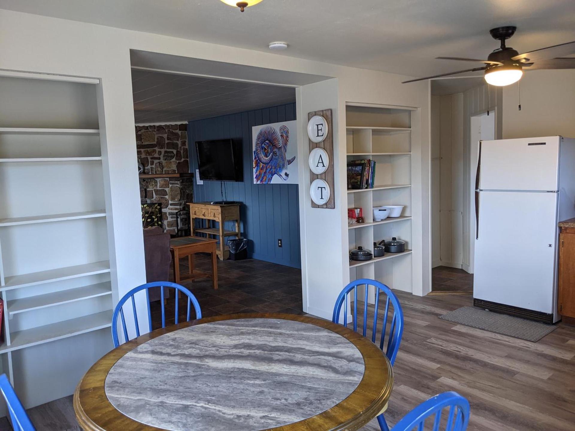Slackwater Inn photo 17