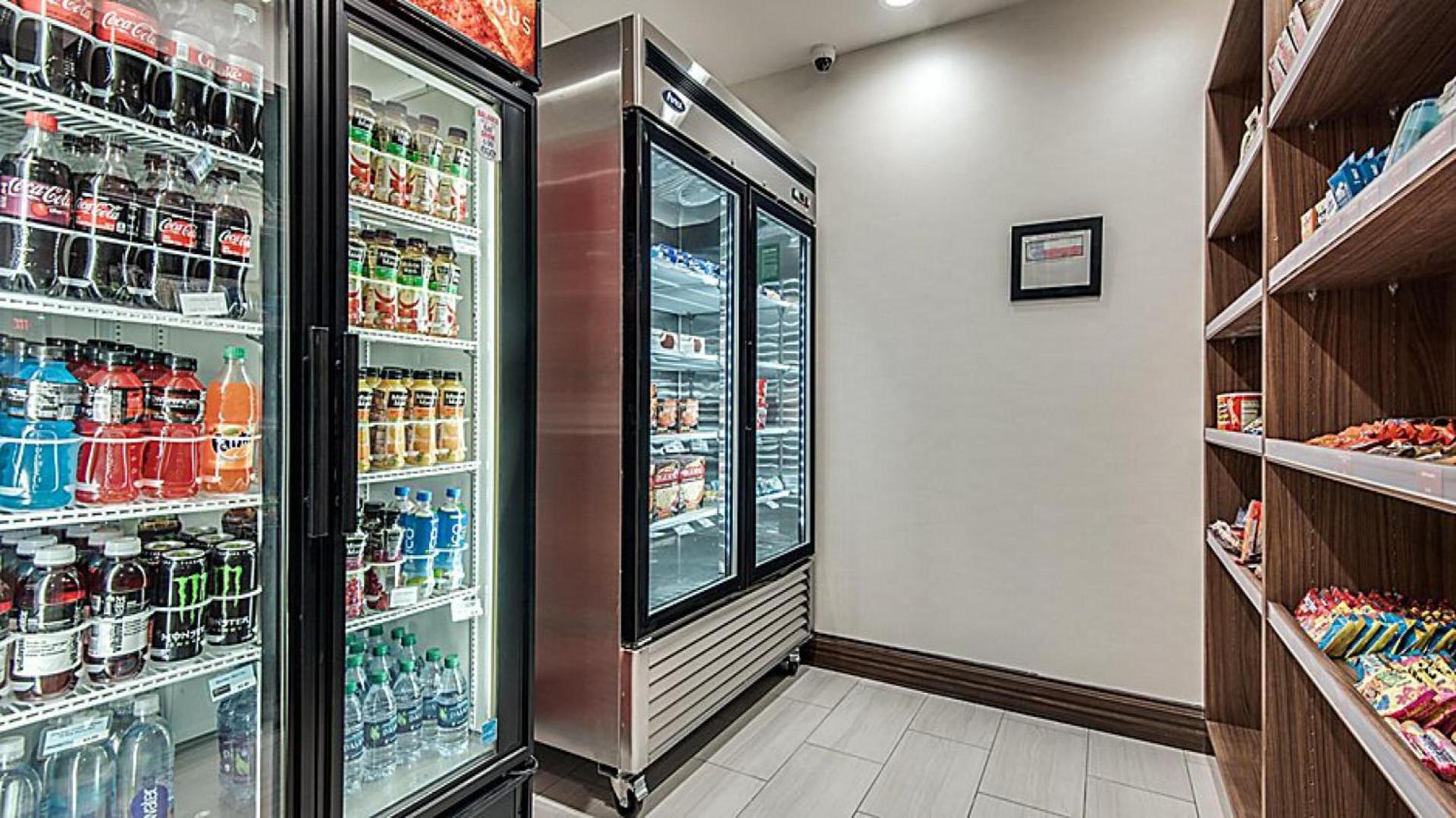 Holiday Inn Express Hotel & Suites Mount Pleasant by IHG photo 7