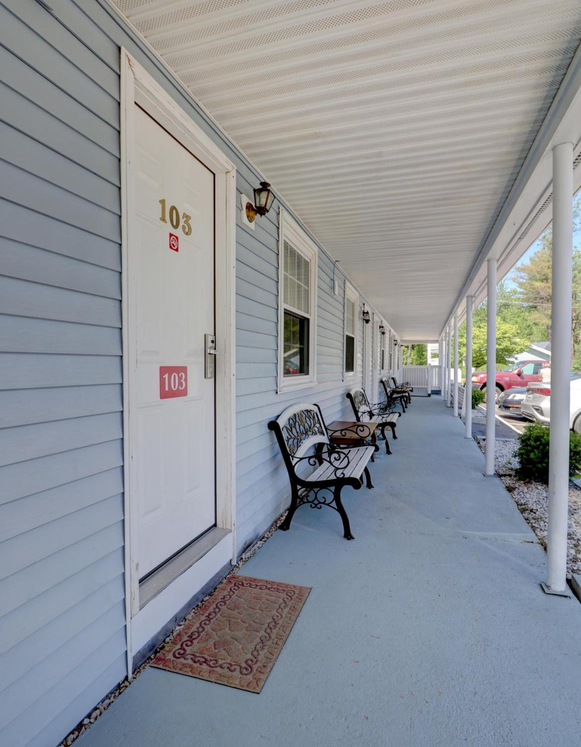 Brookside Inn & Cottages photo 14