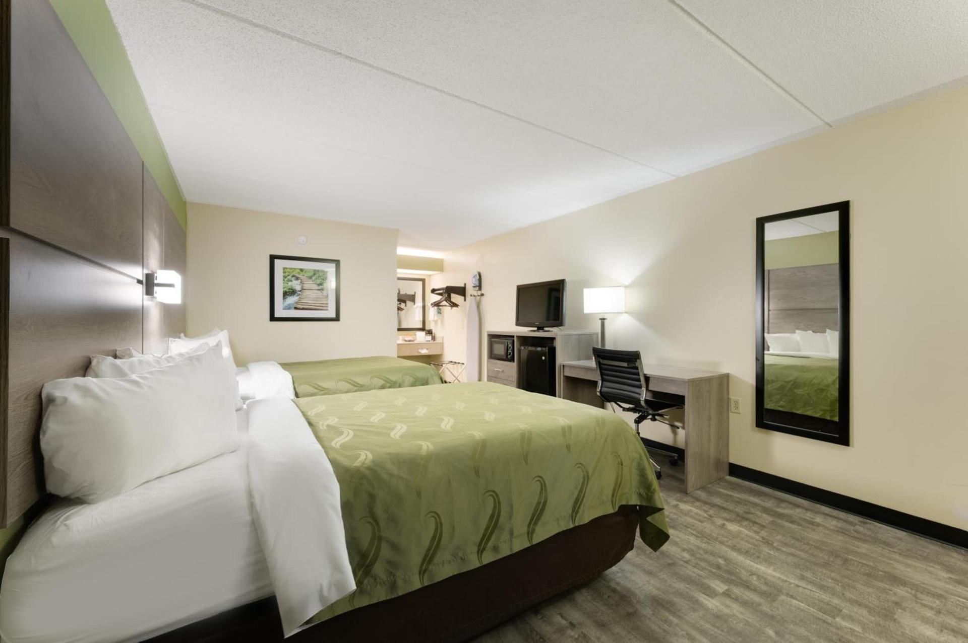 Quality Inn Airport - Southeast photo 20