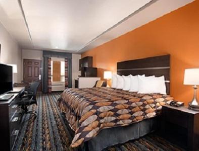 Days Inn by Wyndham Dilley photo 26
