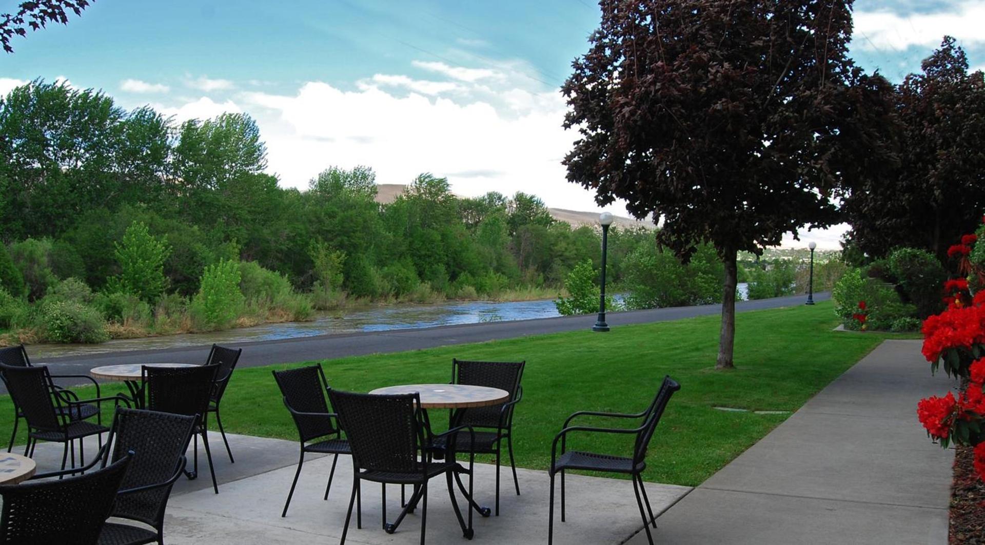 Baymont by Wyndham Yakima Riverfront photo 30