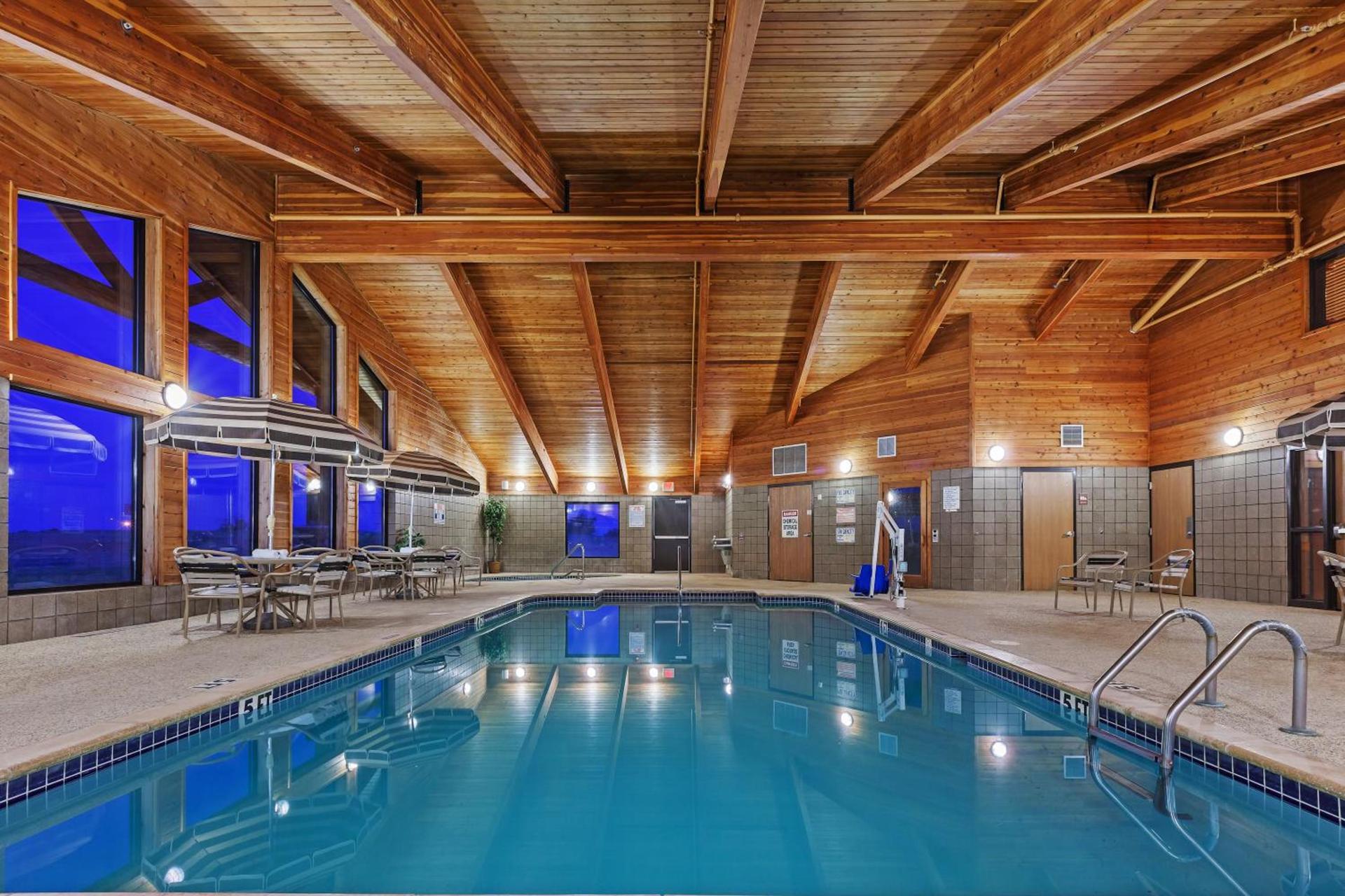 AmericInn by Wyndham Sayre photo 39