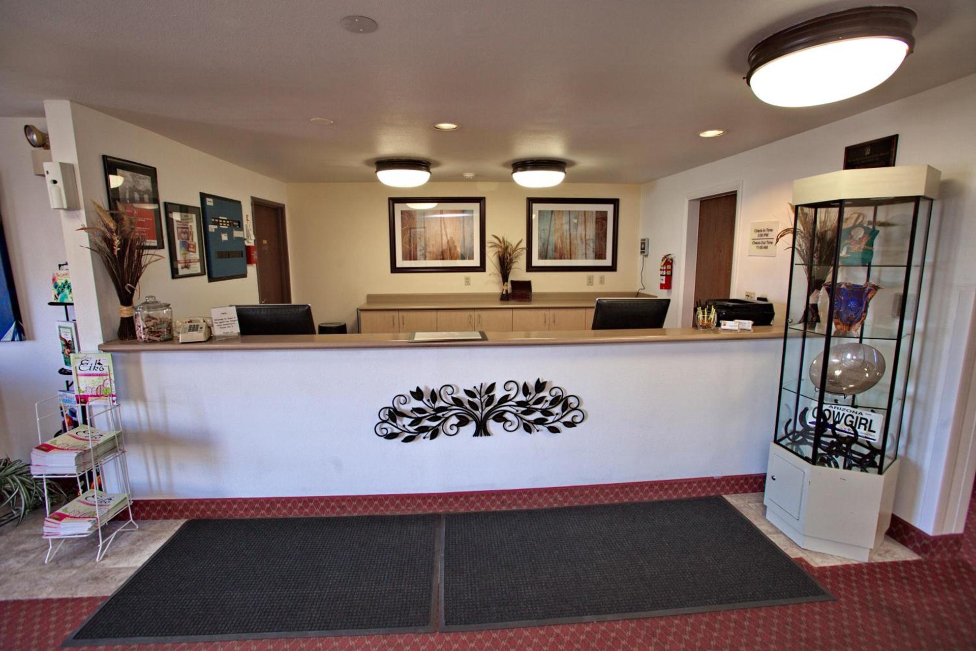 Super 8 by Wyndham Elko photo 37