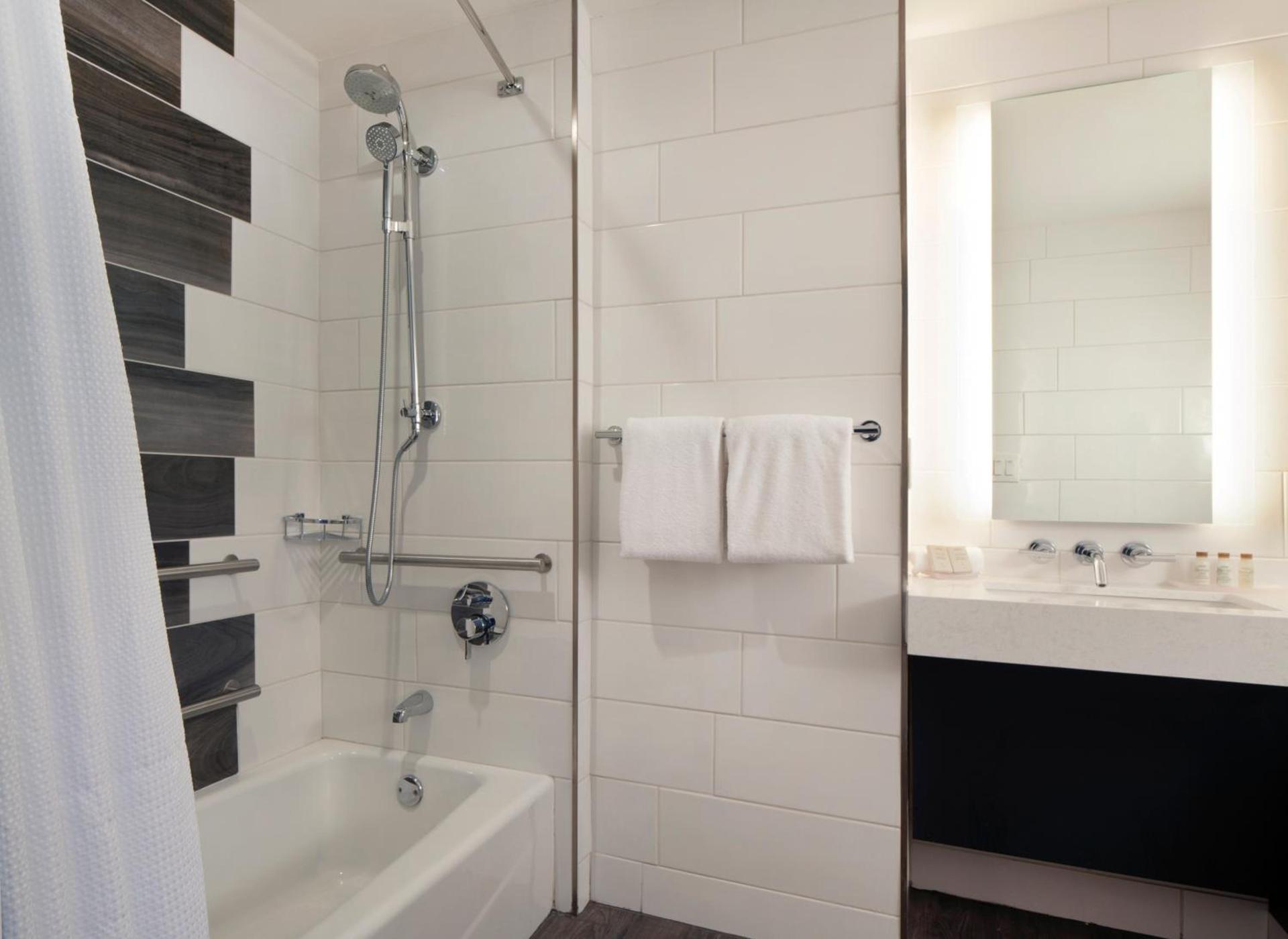 Hotel Indigo Atlanta Midtown by IHG photo 21