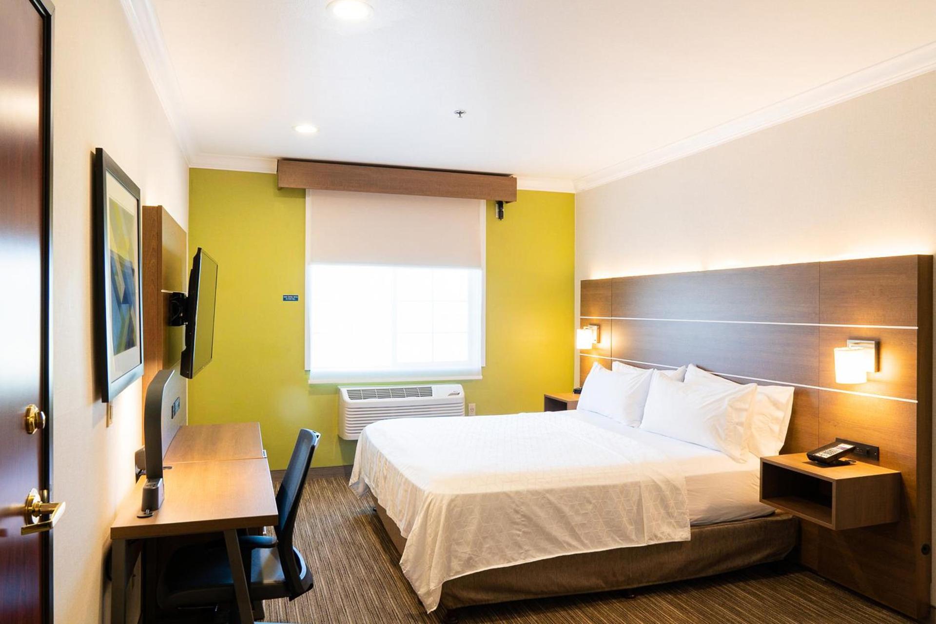 Holiday Inn Express Davis-University Area by IHG photo 21