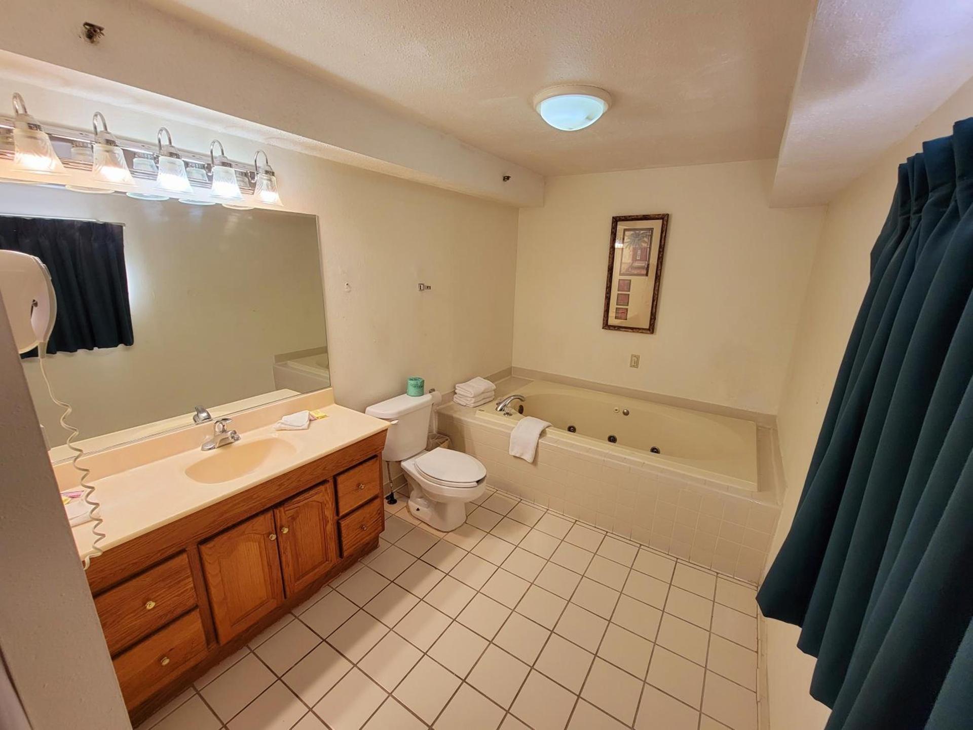 Town Inn photo 30