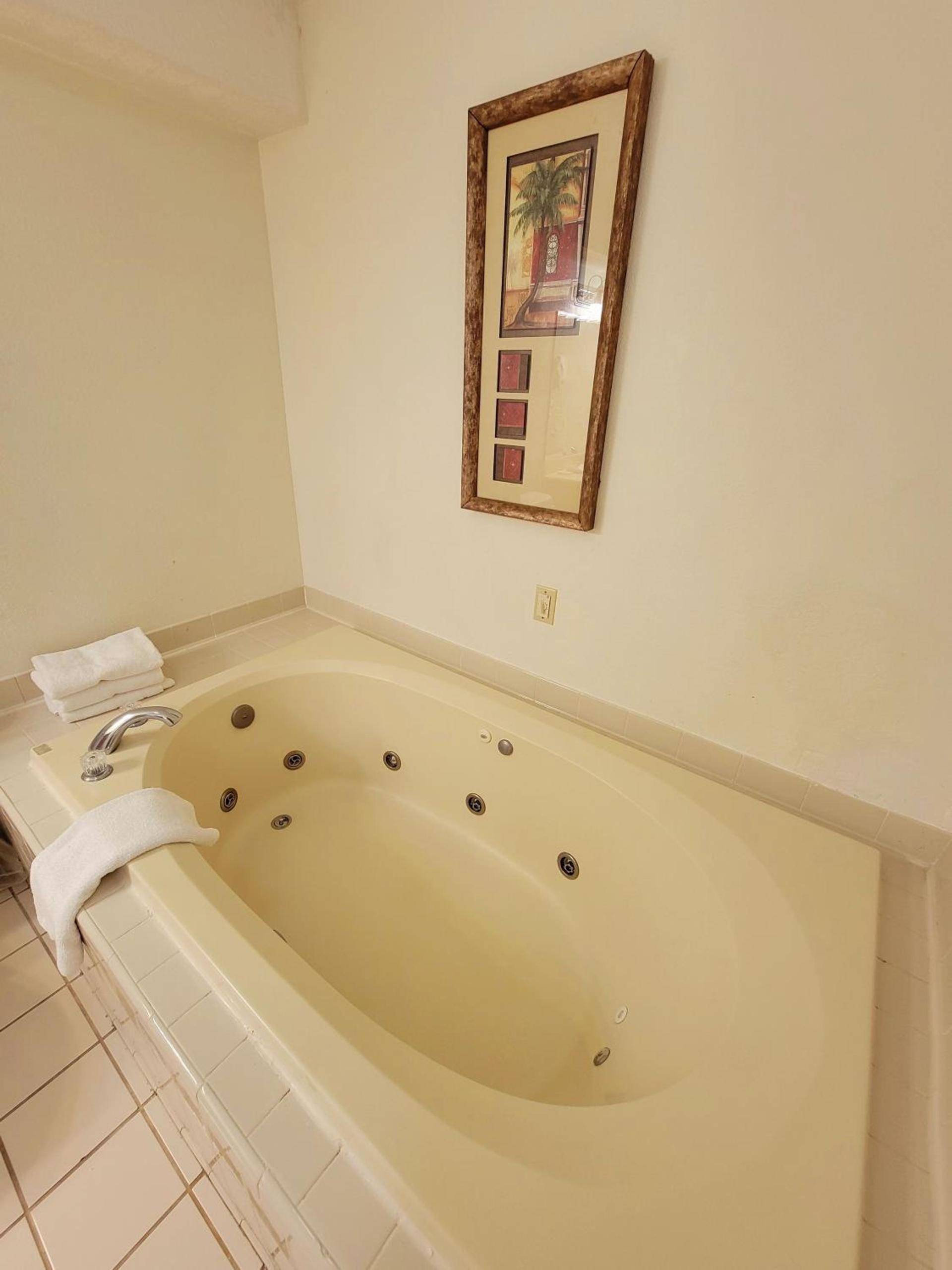 Town Inn photo 50