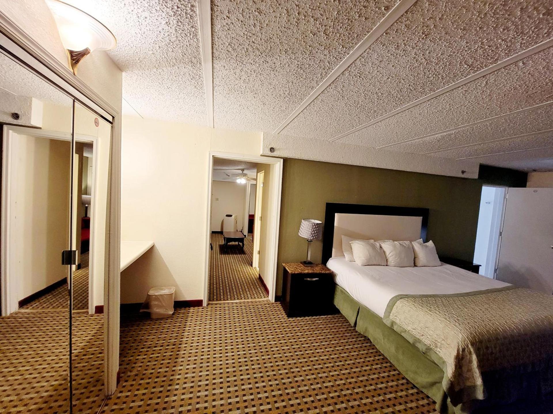 Town Inn photo 37