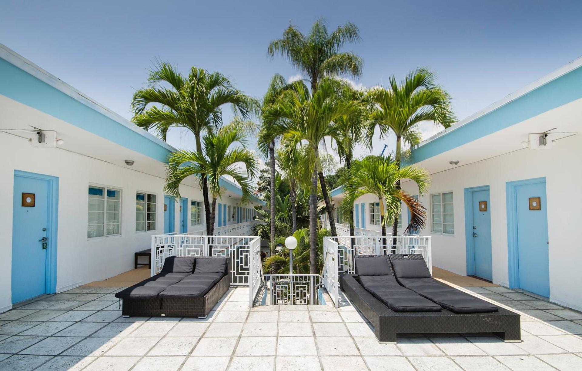 Aqua Hotel & Suites photo 27