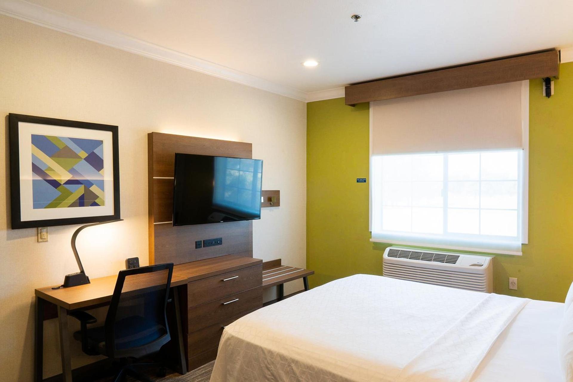 Holiday Inn Express Davis-University Area by IHG photo 19