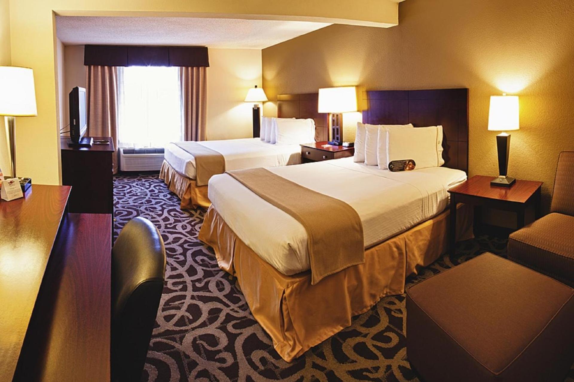 Garner Hotel Murfreesboro West by IHG photo 7