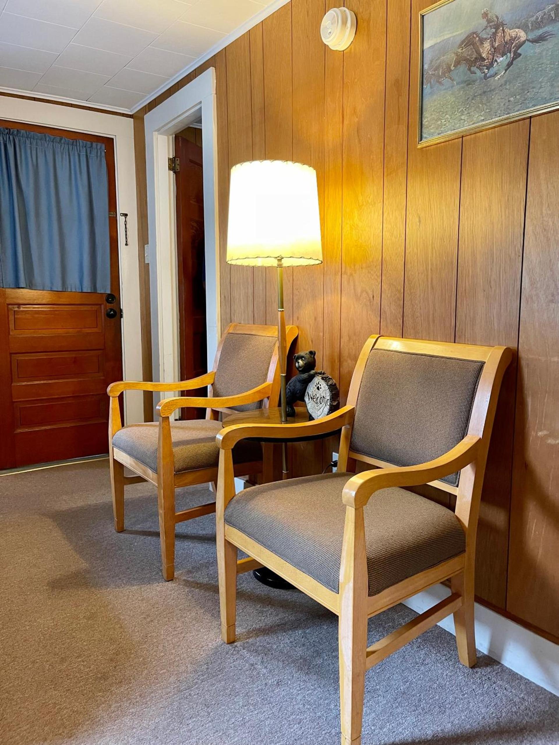 Mount Coolidge Motel photo 24