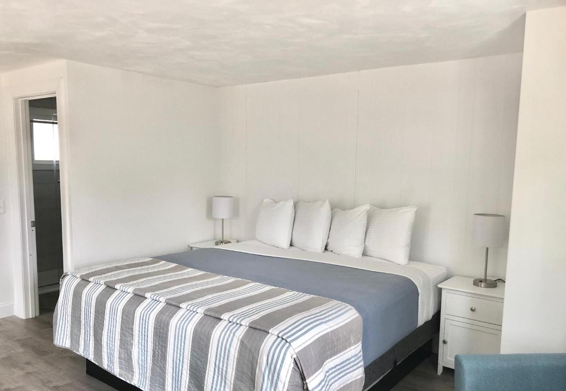 Kingfisher Oceanside photo 34