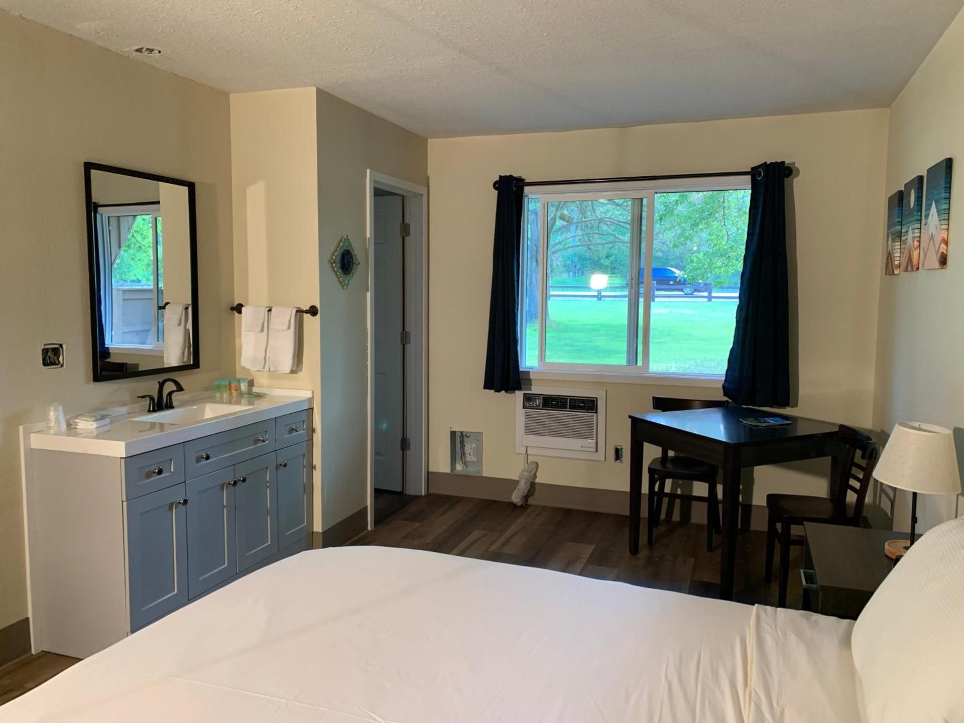 Winthrop Inn photo 36