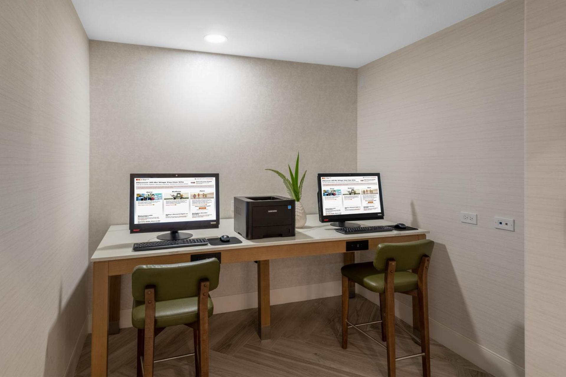 Staybridge Suites Phoenix Glendale Sports Dist by IHG photo 8