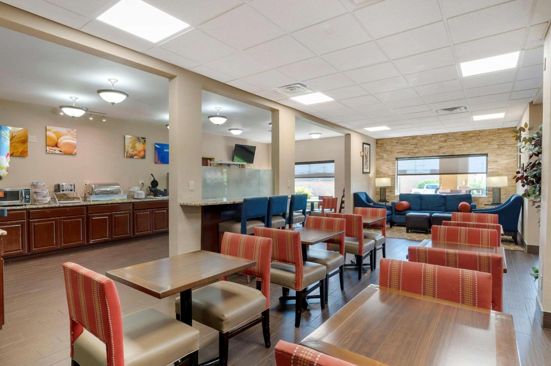 Comfort Suites Miamisburg - Dayton South photo 10