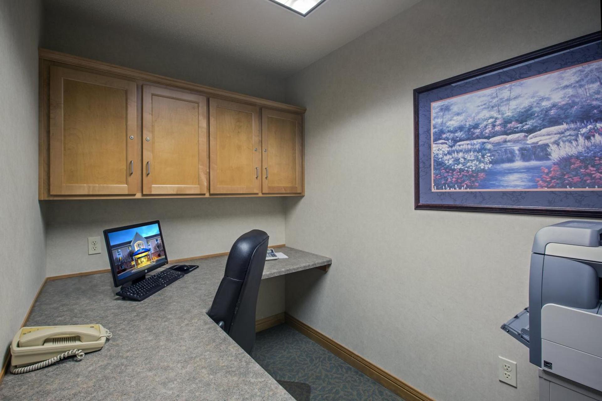 Candlewood Suites Appleton by IHG photo 26