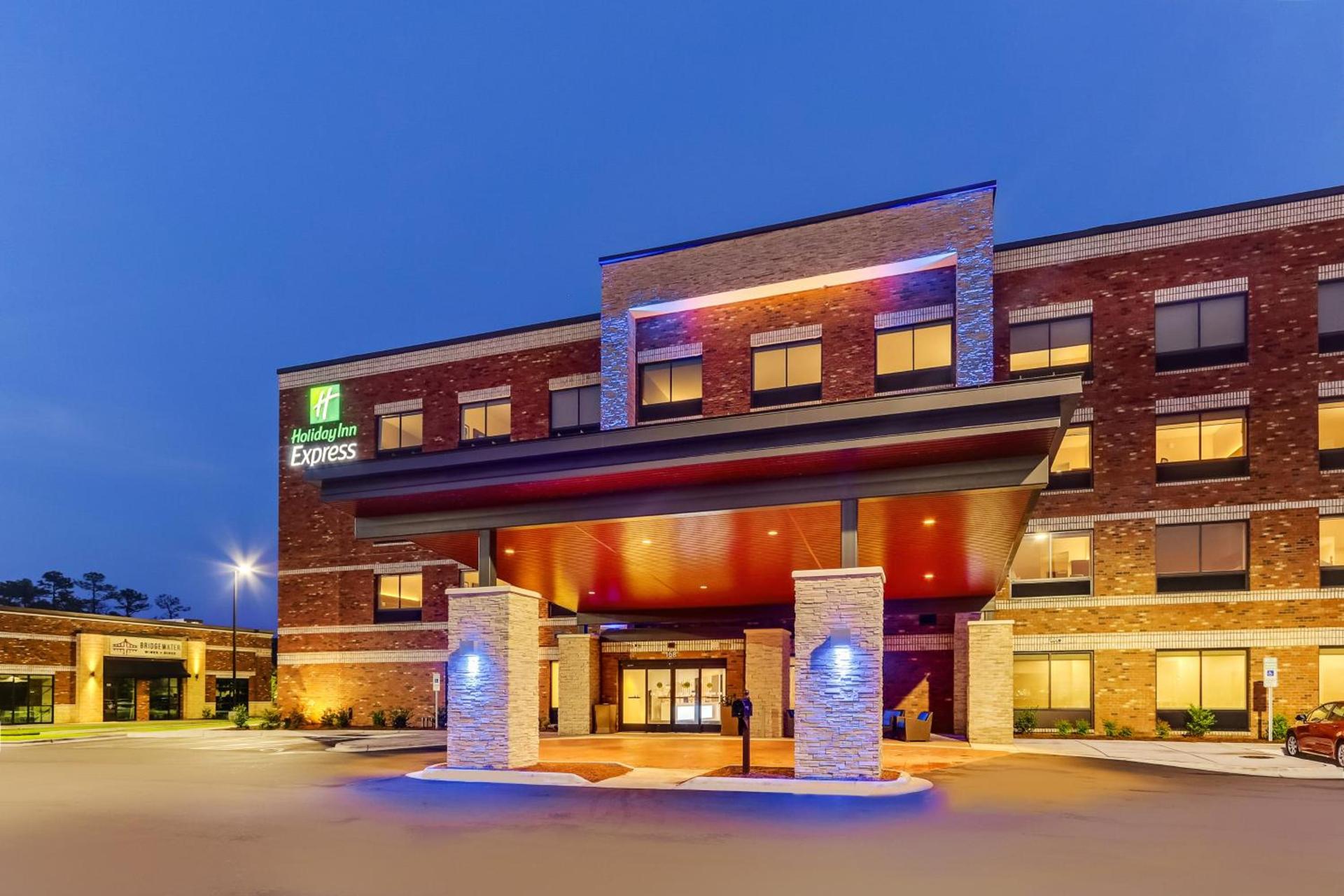 Holiday Inn Express - Wilmington - Porters Neck by IHG photo 15