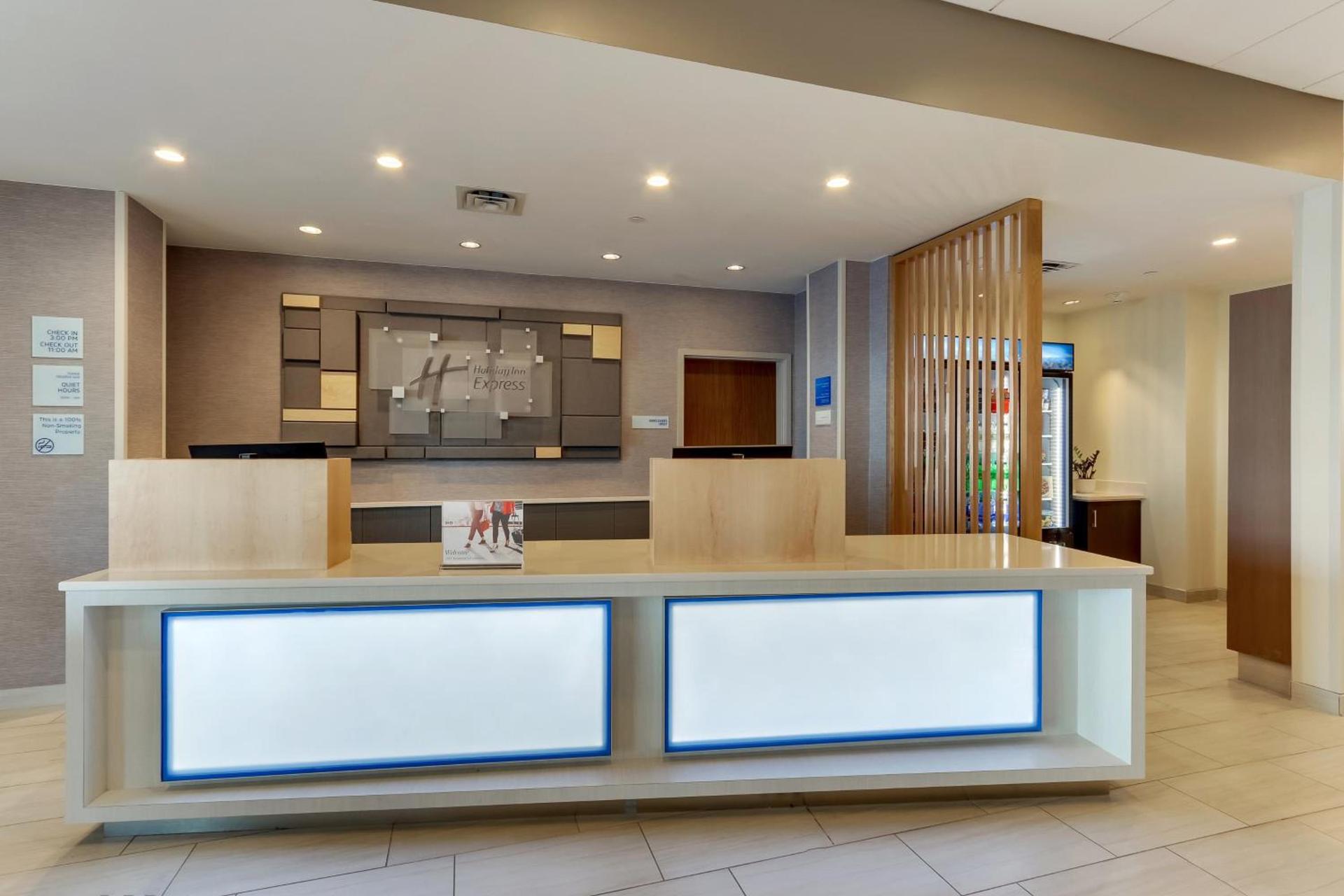 Holiday Inn Express - Wilmington - Porters Neck by IHG photo 22