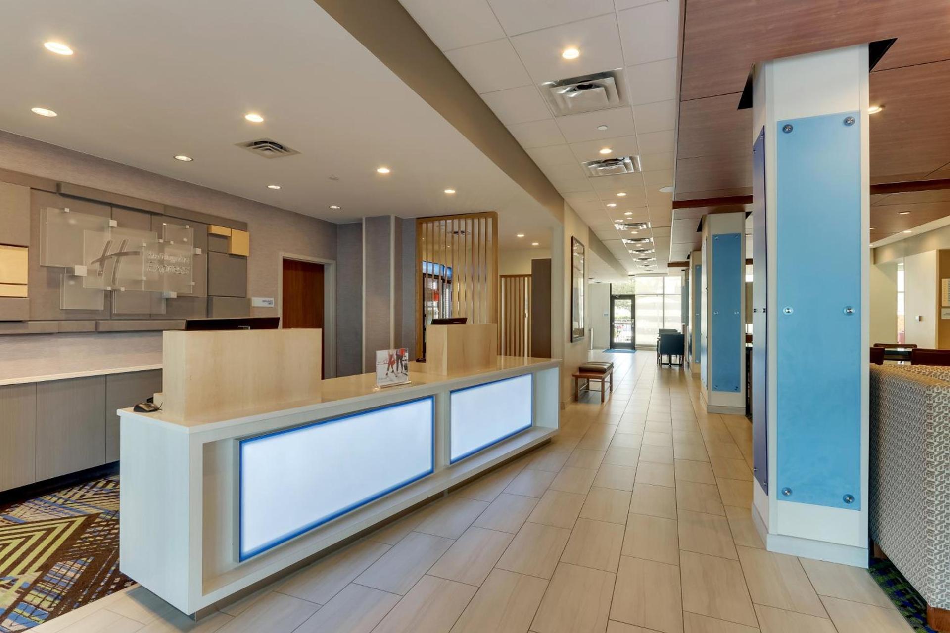 Holiday Inn Express - Wilmington - Porters Neck by IHG photo 27