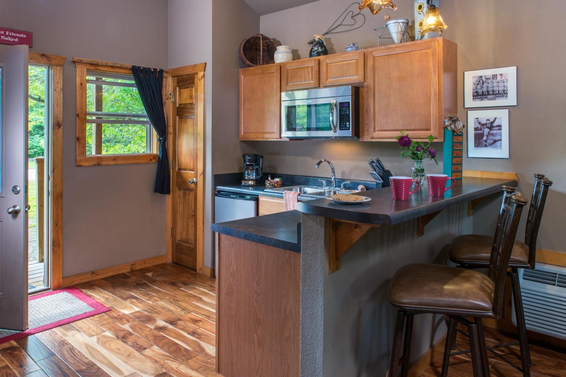 Eureka Sunset Cabins photo 46