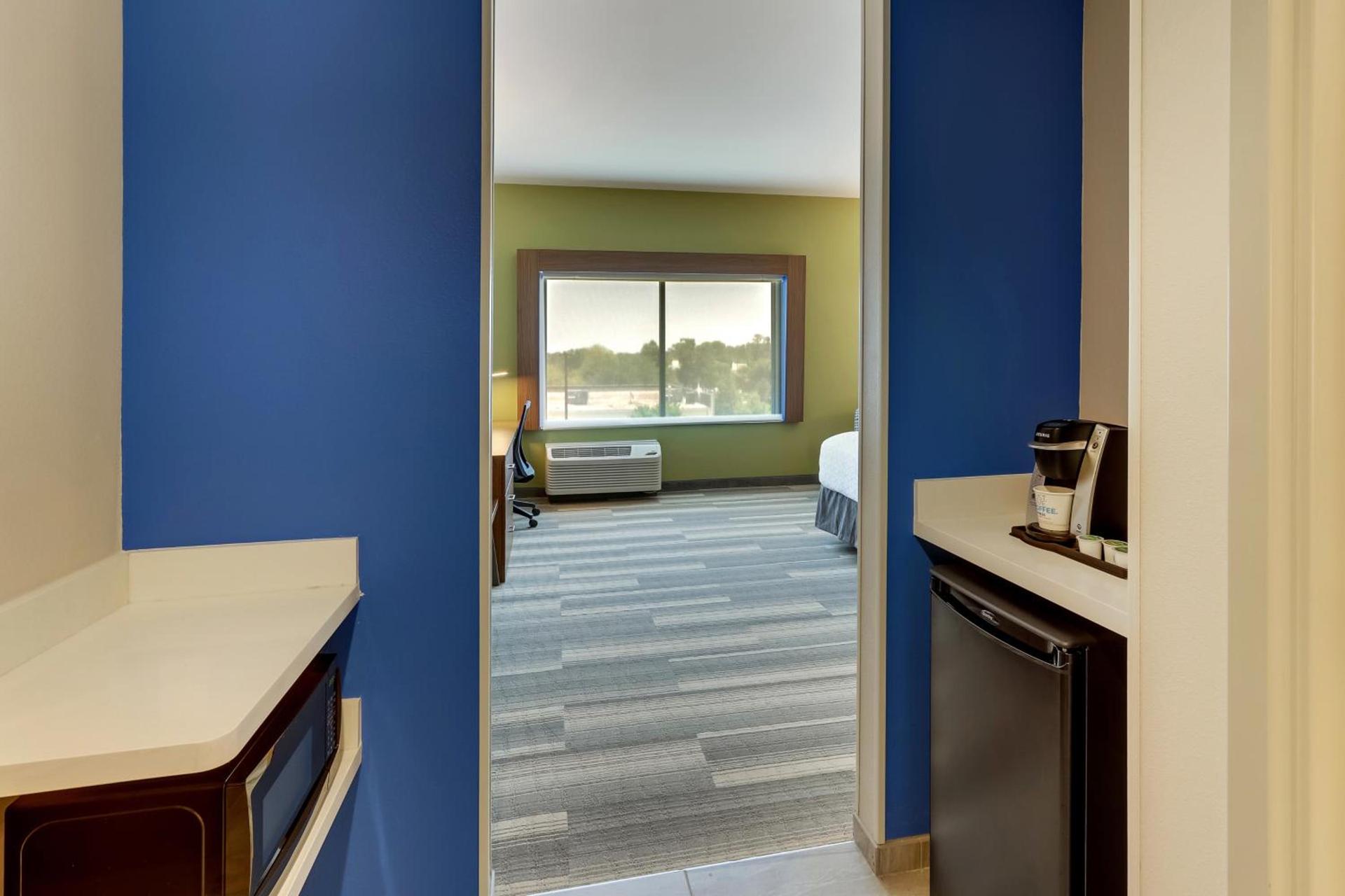 Holiday Inn Express - Wilmington - Porters Neck by IHG photo 47