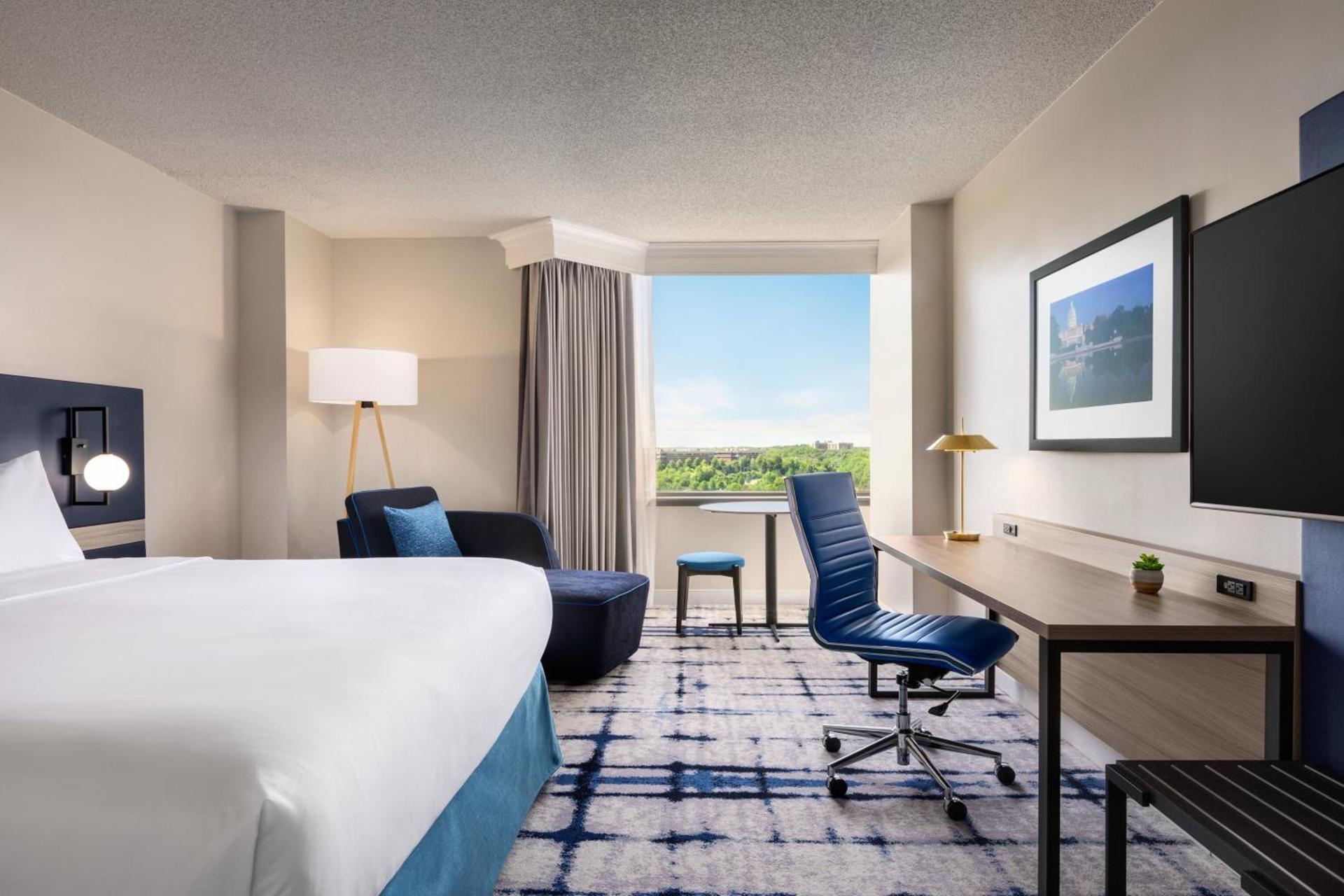 Crowne Plaza College Park - Washington DC by IHG photo 4