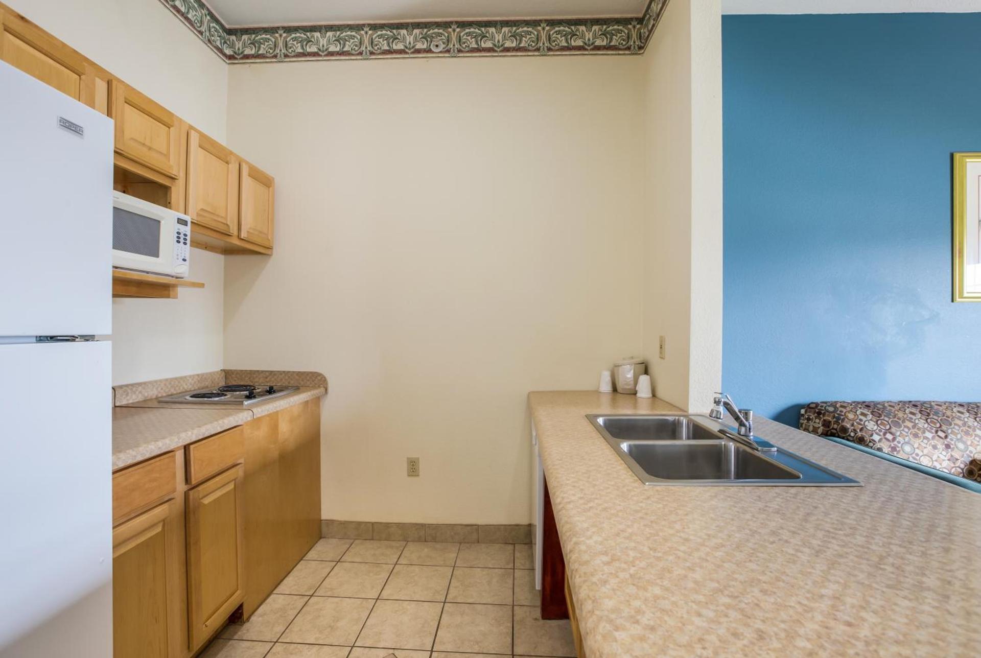 Americas Best Value Inn Three Rivers photo 30